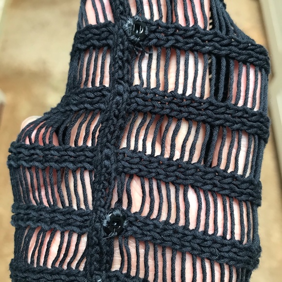 Maison Martin Margiela Black Fishnet Crochet Top - Picture 9 of 10